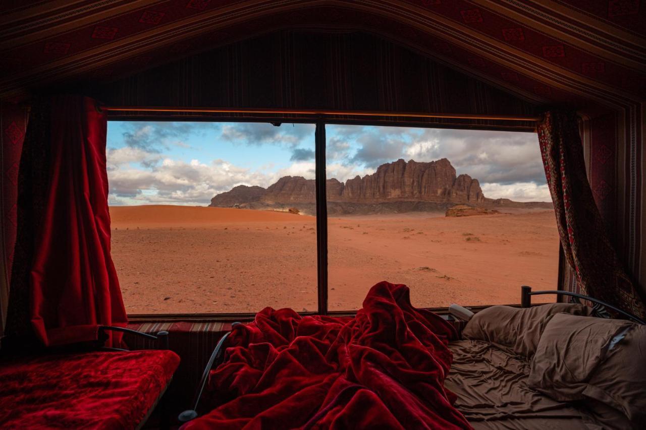 Stars Life Camp-Tour Hotel Wadi Rum Esterno foto