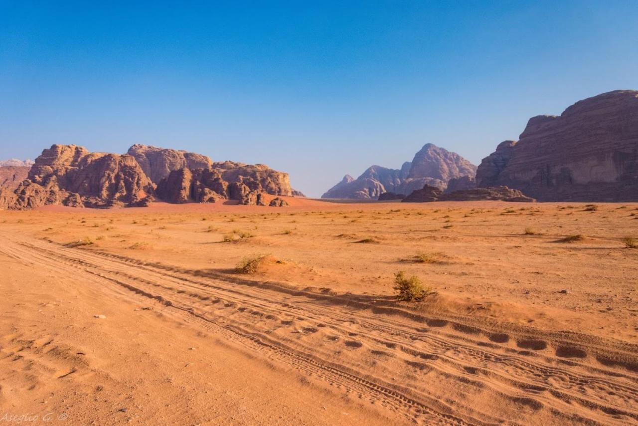 Stars Life Camp-Tour Hotel Wadi Rum Esterno foto