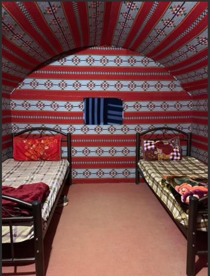 Stars Life Camp-Tour Hotel Wadi Rum Esterno foto