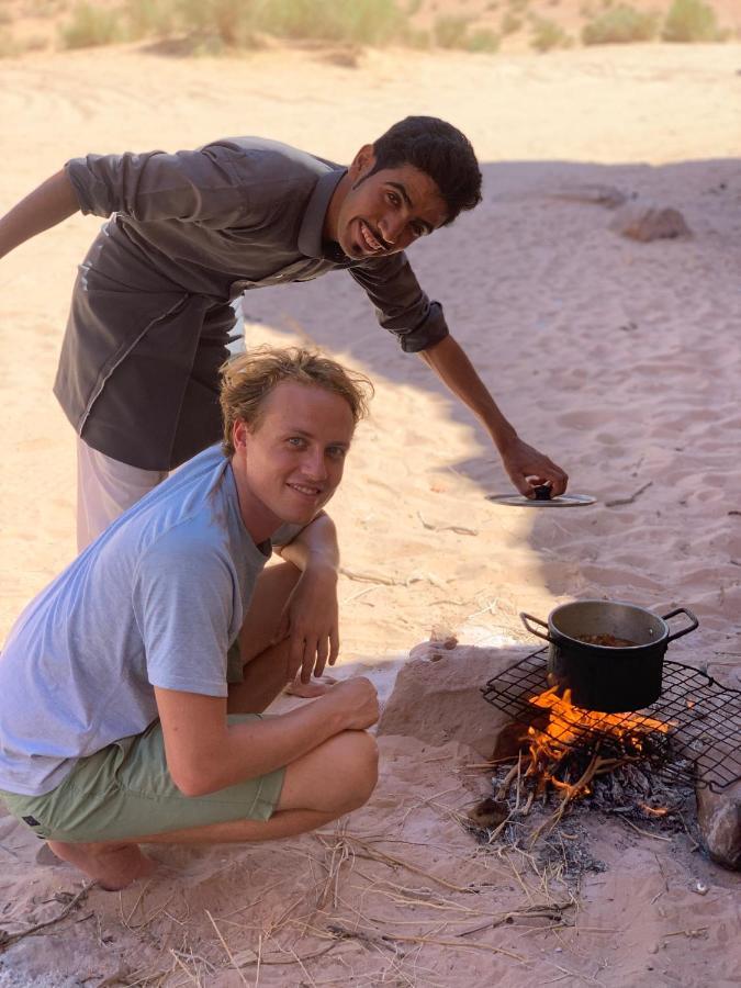 Stars Life Camp-Tour Hotel Wadi Rum Esterno foto